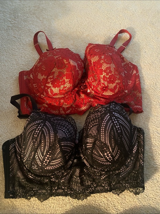 Cacique Other - Cacique 2- lightly lined Balconette bras excellent condition